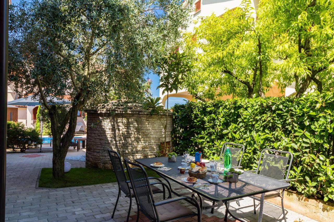 Apartmani Kazun - App 4 - Ferienhaus Fazana Exterior photo